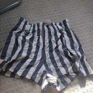 Flowy brand new super soft striped shorts